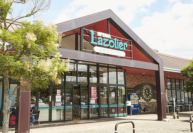 スピナラソリエ高見店